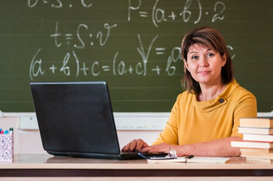 How do you develop math skills from an online course?