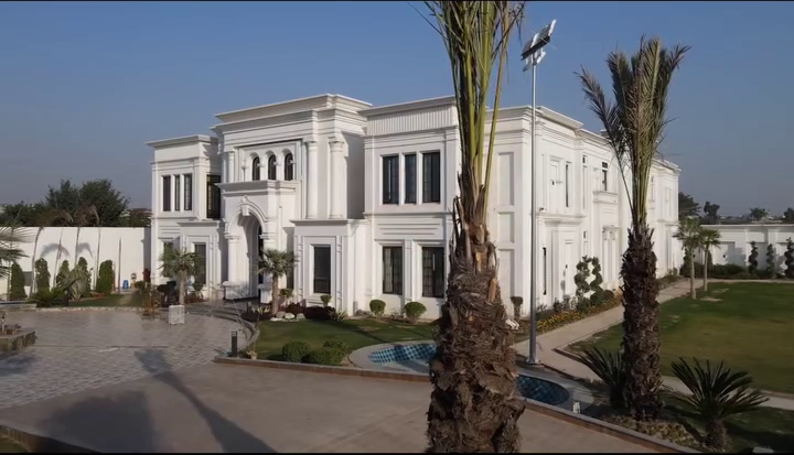 Ch.-Farooq-Residence-a-Neo-Classical-Masterpiece-Curated-by-Archi-Cubes