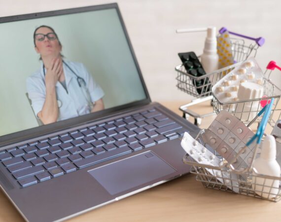 How to Identify a Reputable Online Pharmacy