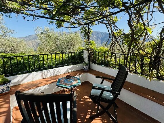 Discover the Charm of a Characterful Vivienda Rural in Alpujarras